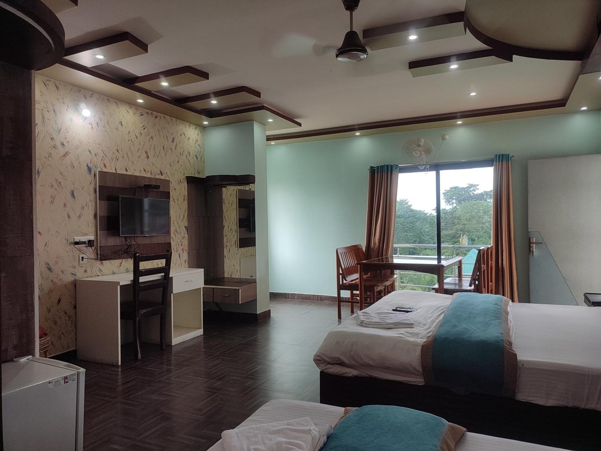 Maa Greenary View - A Holiday Resort Alipur Duar 外观 照片