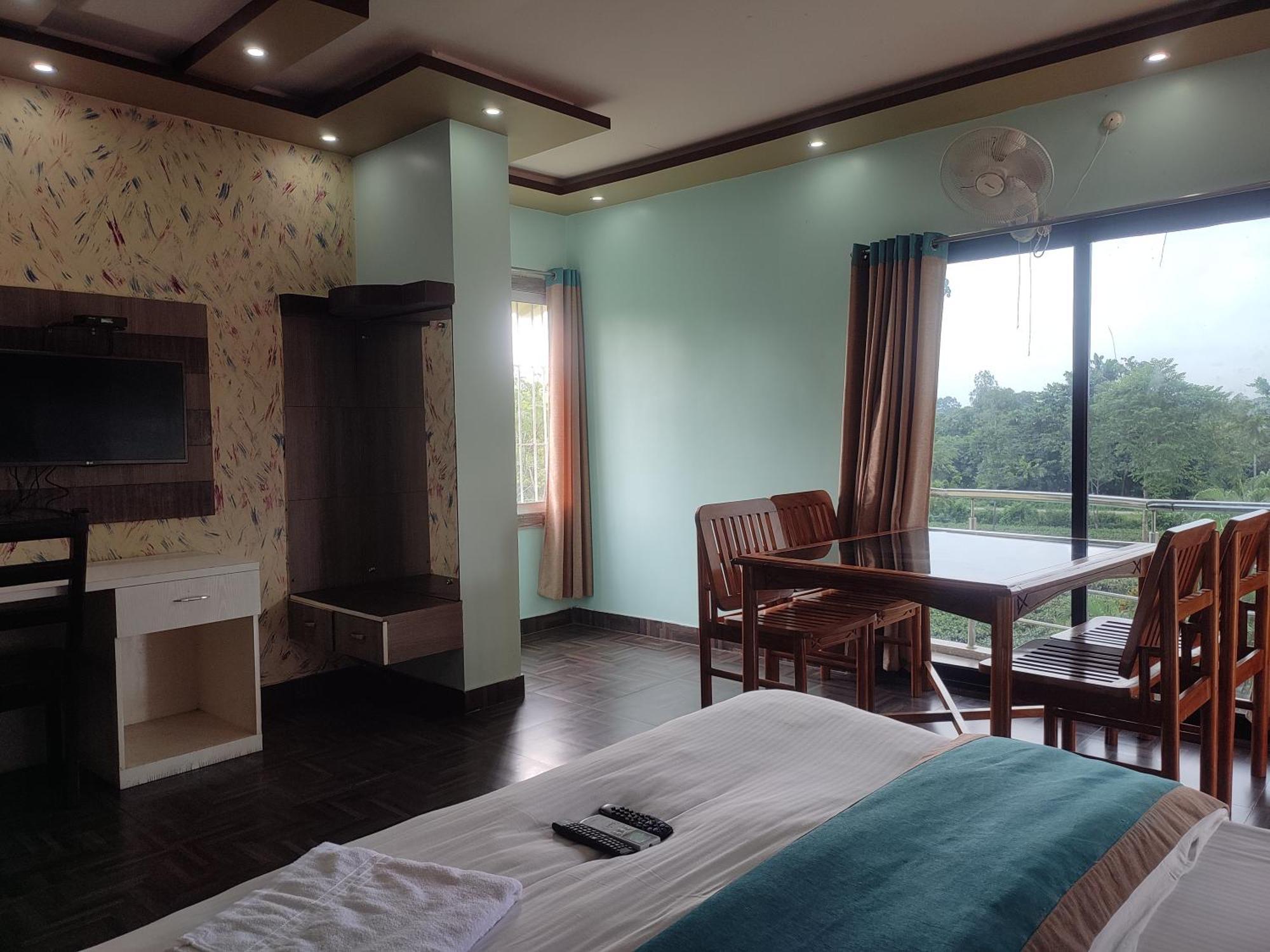 Maa Greenary View - A Holiday Resort Alipur Duar 外观 照片