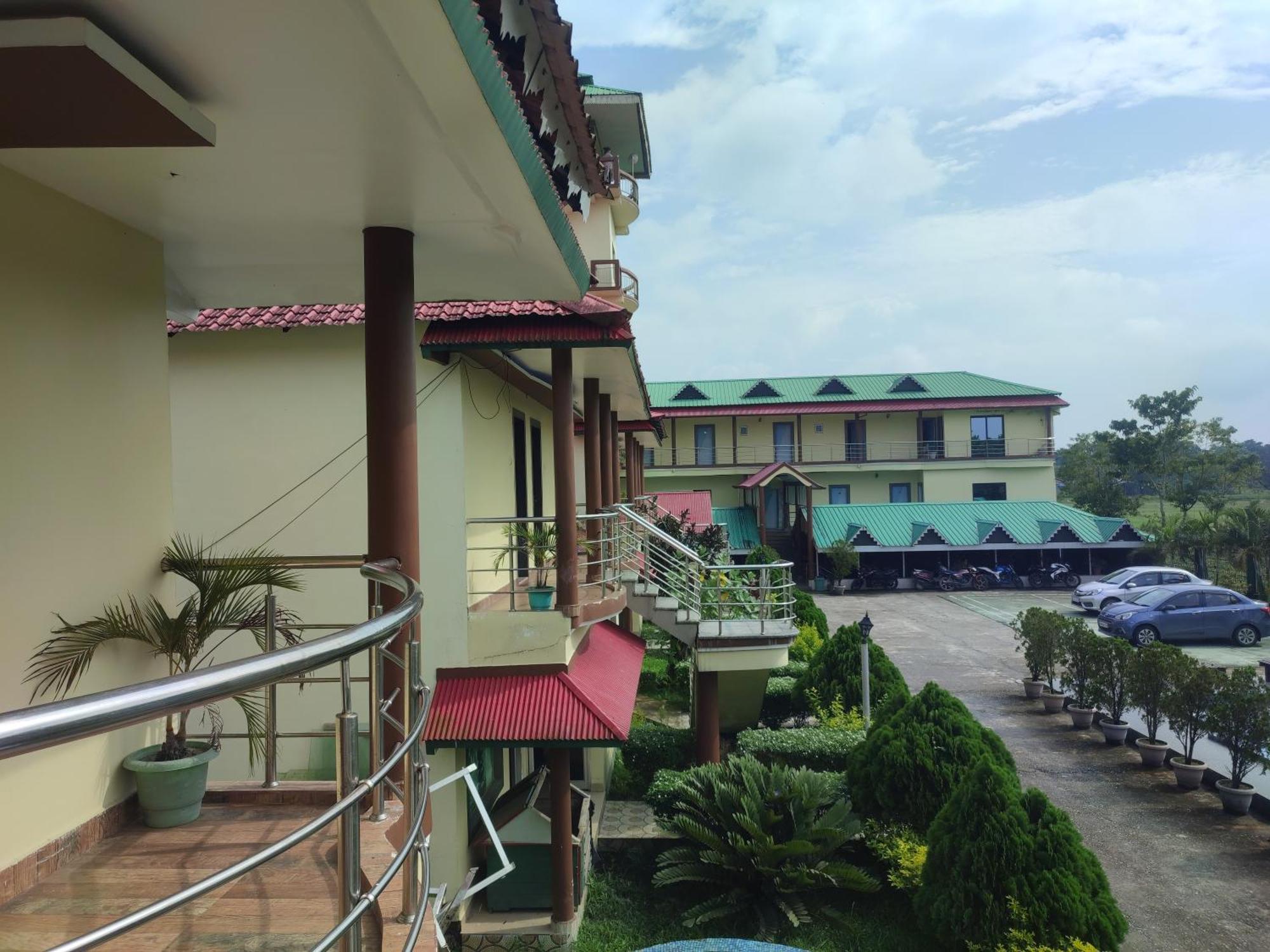 Maa Greenary View - A Holiday Resort Alipur Duar 外观 照片